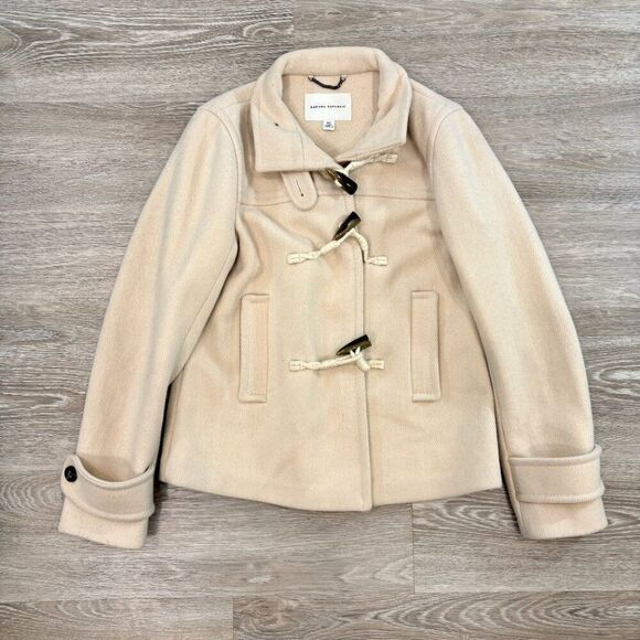 Banana Republic Women Pea Coat Creamy Wool Blend Toggle Loop Closures sz S - Picture 9 of 15